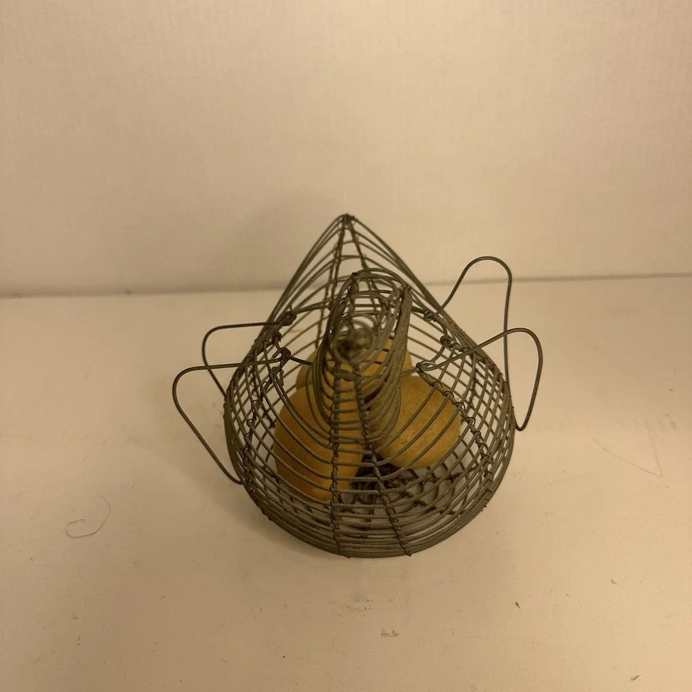 VTG Wire Egg Basket Hen Chicken Bird Metal Handles Farm Homestead 7